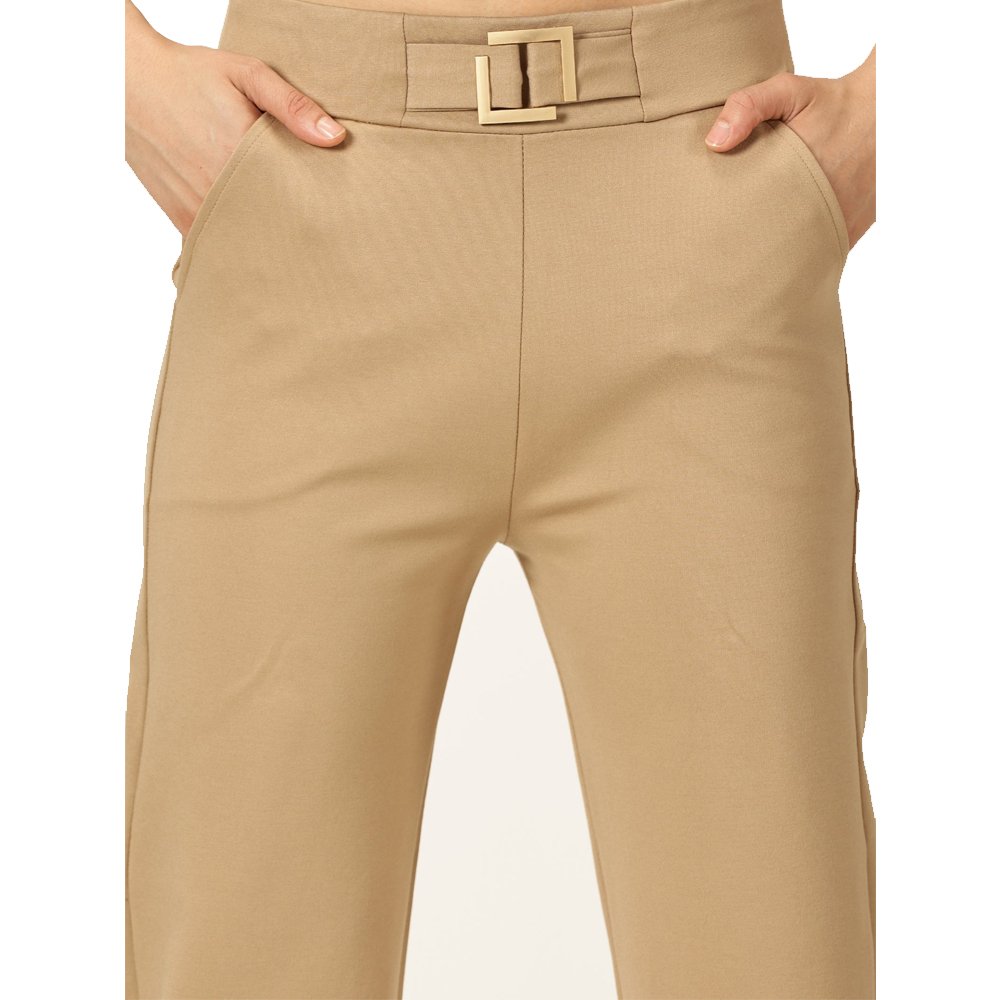 6_b9f96182-5cc2-46be-a773-3aa94099069a(0)